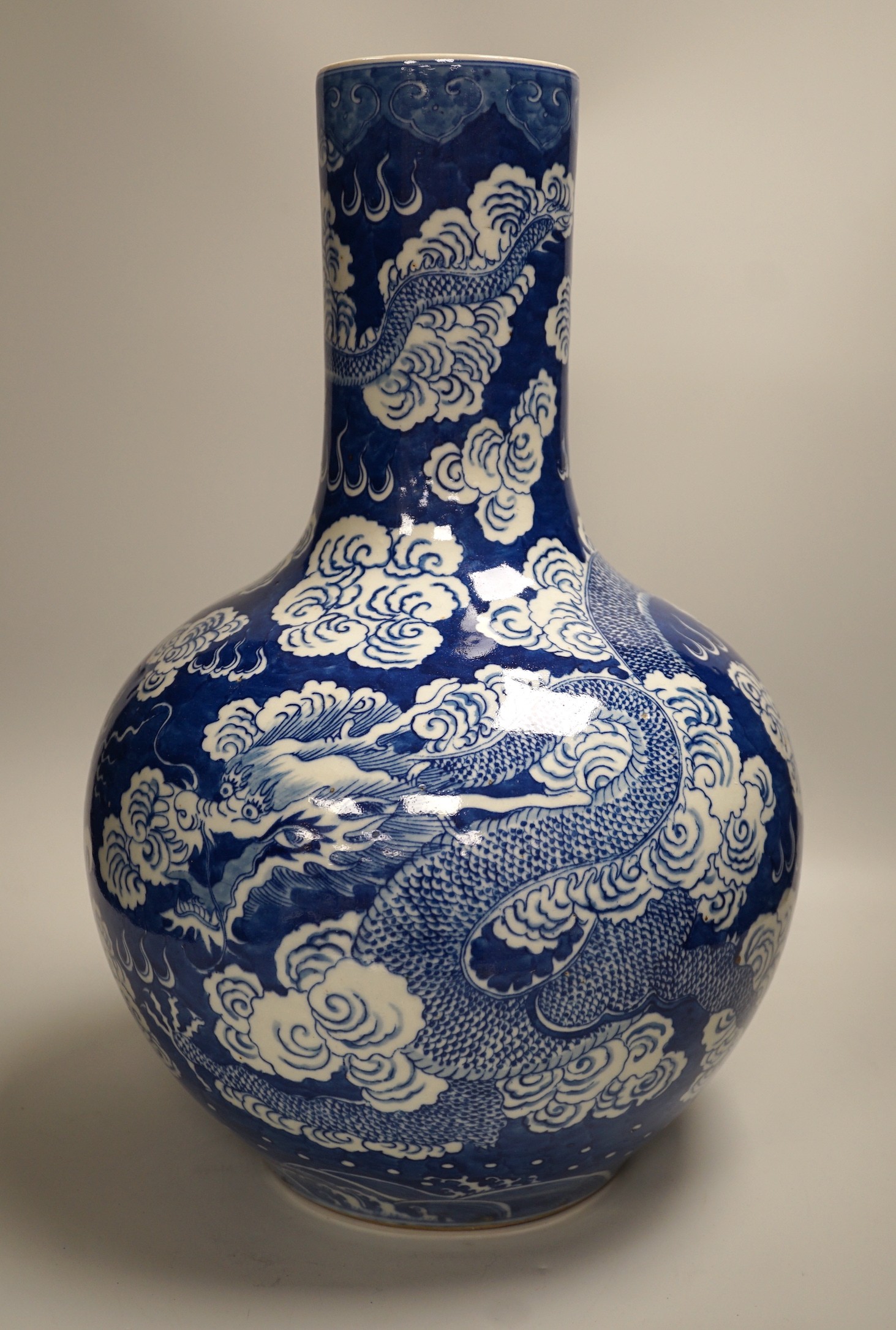 A large Chinese blue and white 'dragon' vase, 45cm